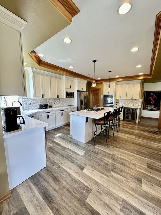 Kitchen remodel with quartz countertops