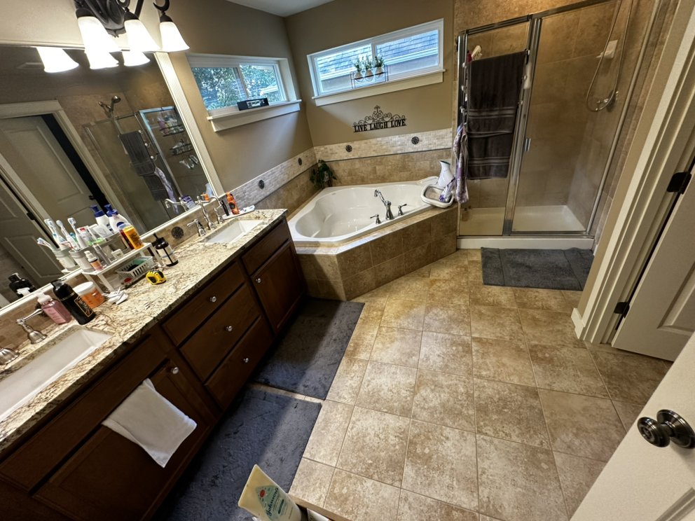 Before: Everett Master Bathroom Remodel